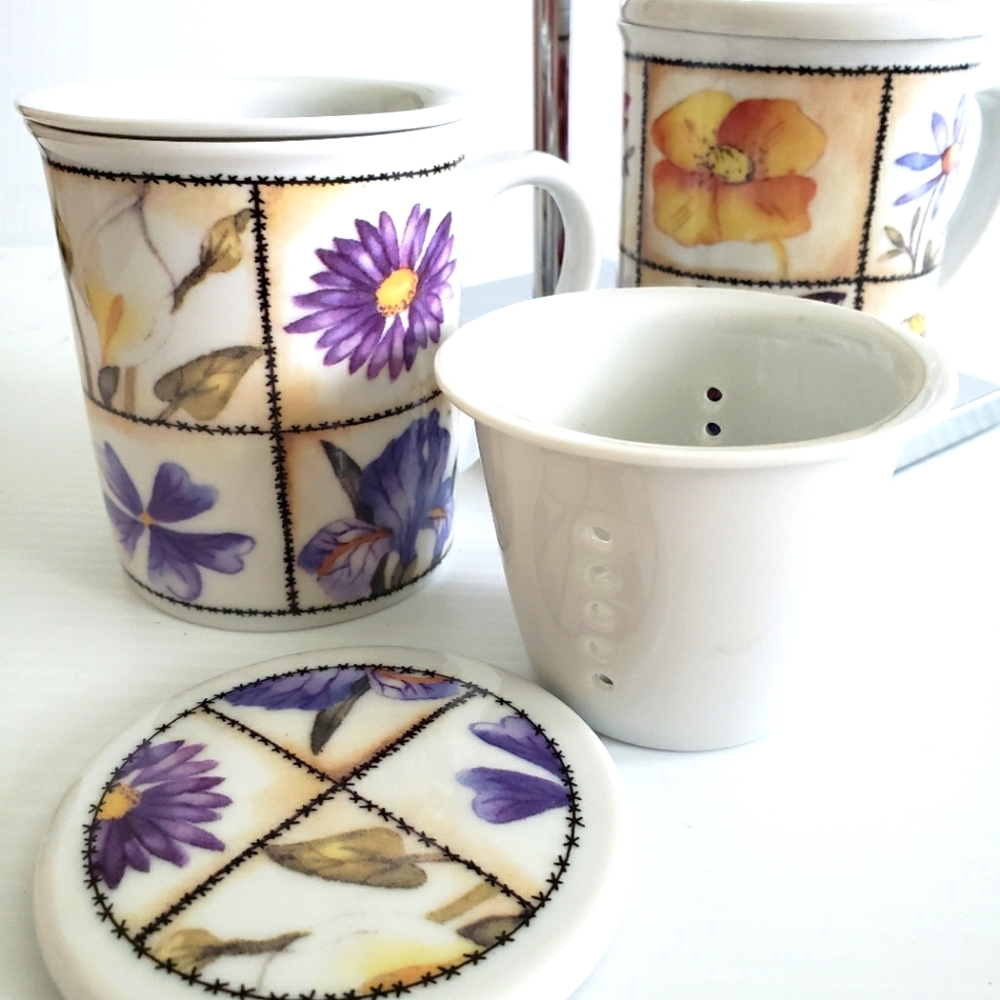 WCL FloralCeramic Tea Mug Set With Infuser